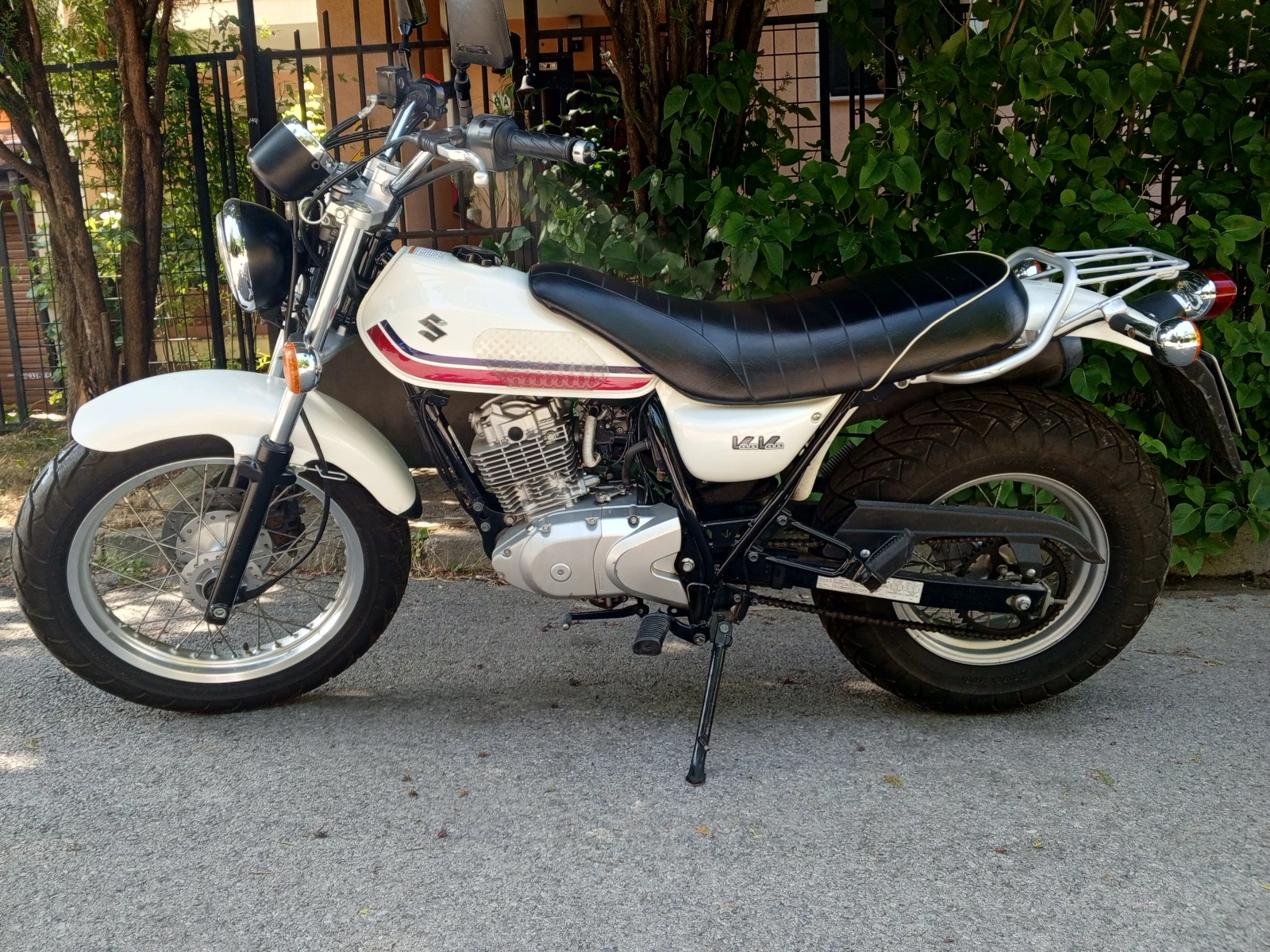 Suzuki Van Van RV125
