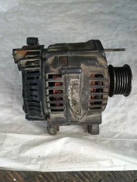 Алтернатор VW Golf 3, снимка 1