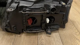 Десен фар за AUDI Q5 8R, снимка 6 - Части - 53506751