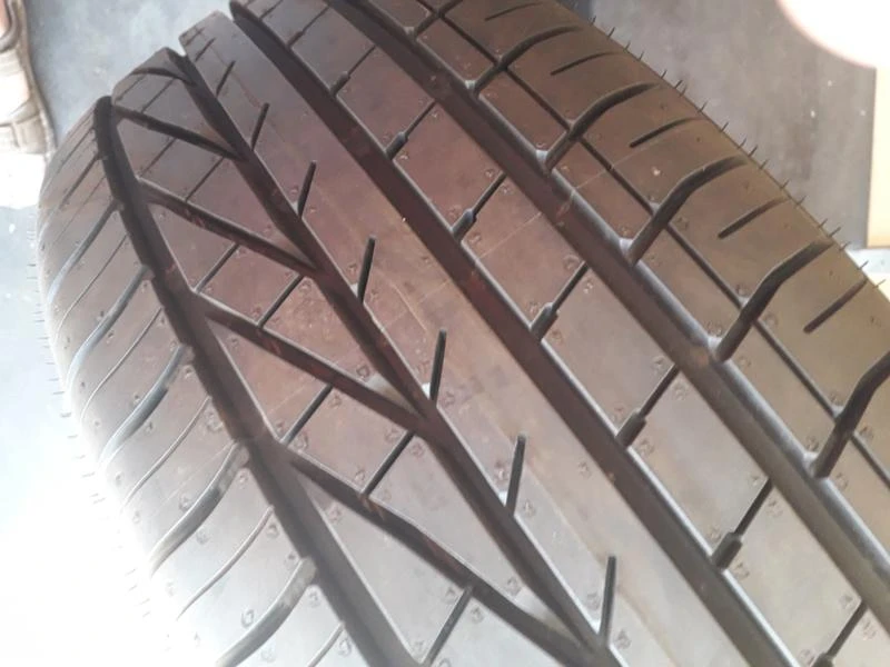 Гуми Летни 215/60R16, снимка 3 - Гуми и джанти - 25872903