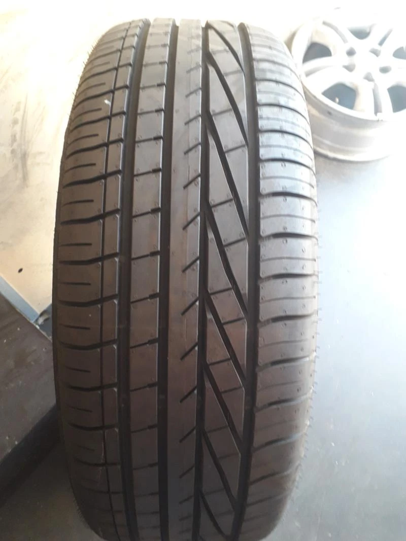 Гуми Летни 215/60R16, снимка 1 - Гуми и джанти - 25872903