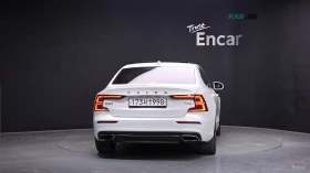 Volvo S60 * ПАНО* 360* KEYLESS* Camera* ПОДГРЕВ* , снимка 4