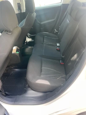 Peugeot 208, снимка 7