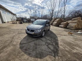 VW Touran - 3700 € / 7236.57 лв. - 76044619 3