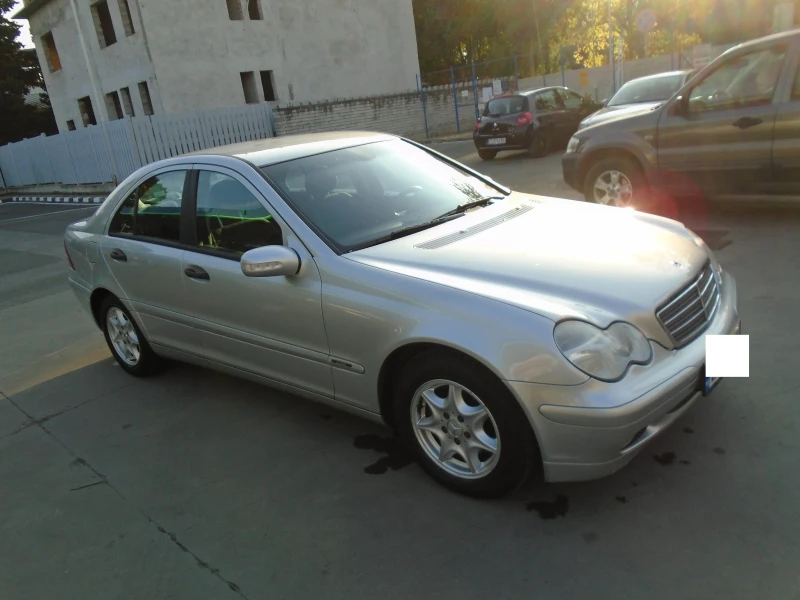 Mercedes-Benz C 180 1.8 compressor, бензин/газ, снимка 1 - Автомобили и джипове - 47707622