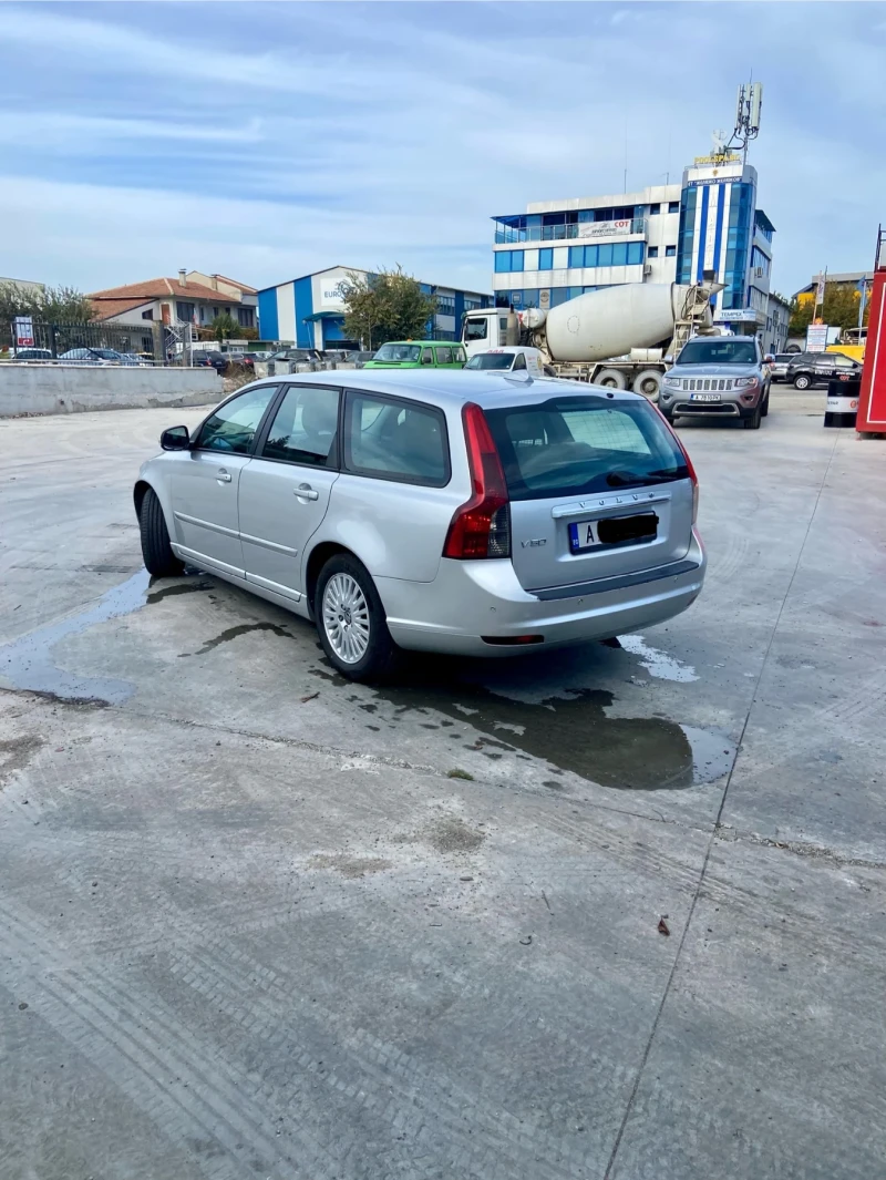 Volvo V50, снимка 4 - Автомобили и джипове - 47749242