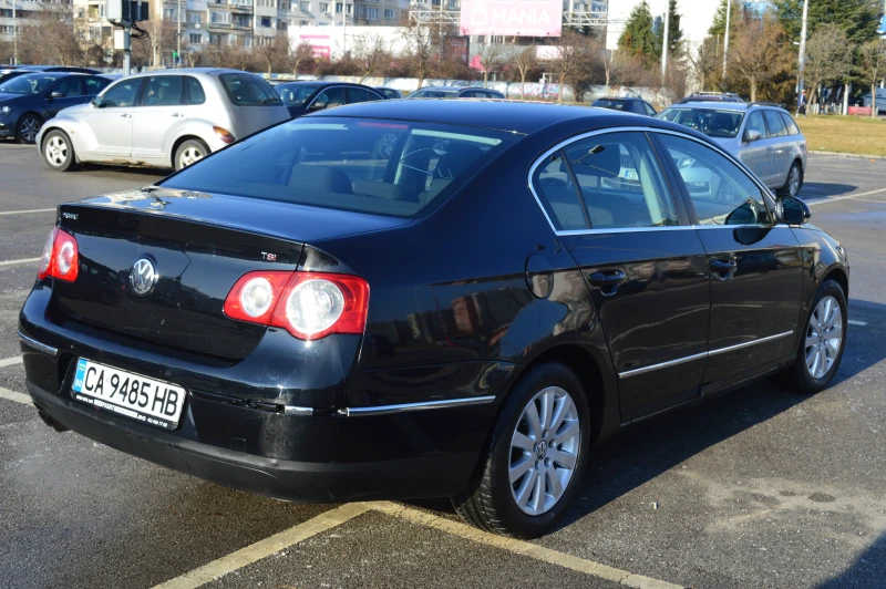 VW Passat TSI, снимка 4 - Автомобили и джипове - 48436807