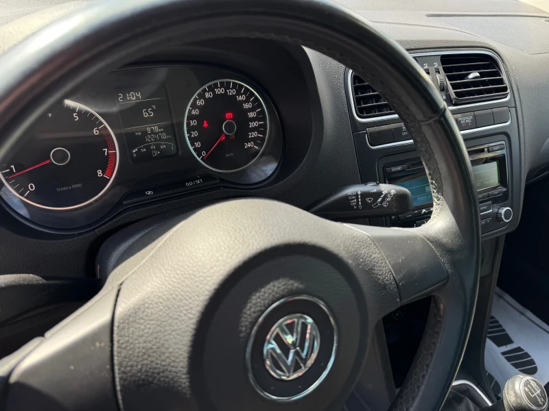 VW Polo 1.2 BENZIN R-LINE AUSTRIA, снимка 9 - Автомобили и джипове - 50549555