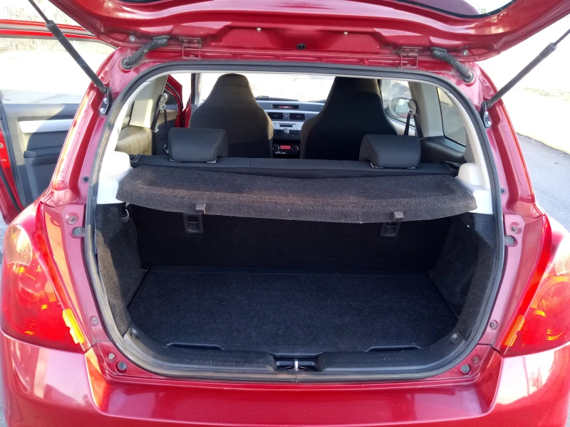 Suzuki Swift 1.6 Sport, снимка 7 - Автомобили и джипове - 50996722