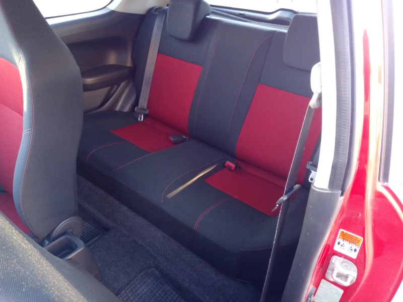 Suzuki Swift 1.6 Sport, снимка 11 - Автомобили и джипове - 50996722