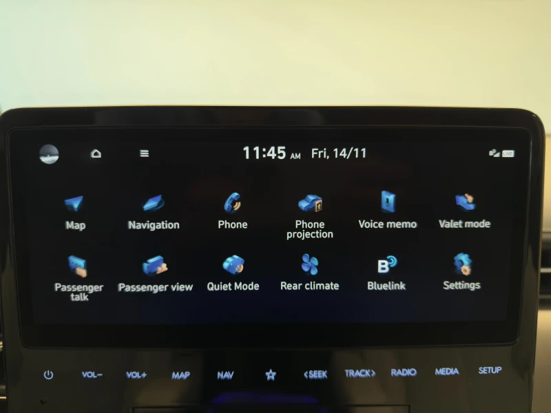 Hyundai Staria LUX AWD, снимка 12 - Автомобили и джипове - 52415684