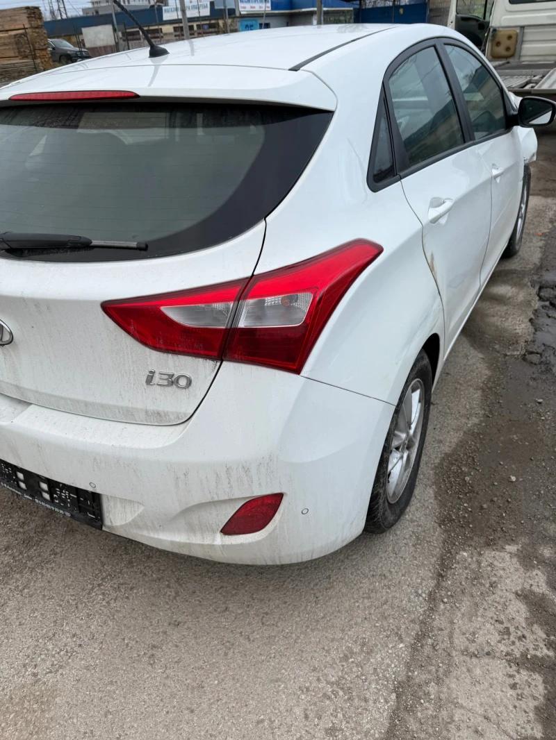 Hyundai I30, снимка 5 - Автомобили и джипове - 52676973