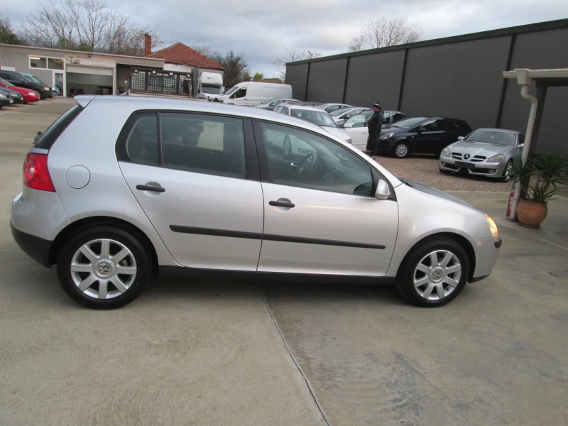 VW Golf 1.9TDI 105kc, снимка 3 - Автомобили и джипове - 52720209