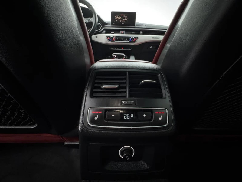 Audi S4 Audi S4 3.0 TFSI* АвтоКредит* (ЦЕНА ДО БГ), снимка 14 - Автомобили и джипове - 53295616