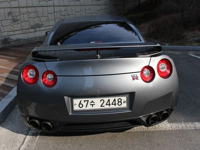 Nissan Gt-r 3.8| 480к.с.| ВКЛ.ТЕХНОТЕСТ, снимка 2 - Автомобили и джипове - 55582739