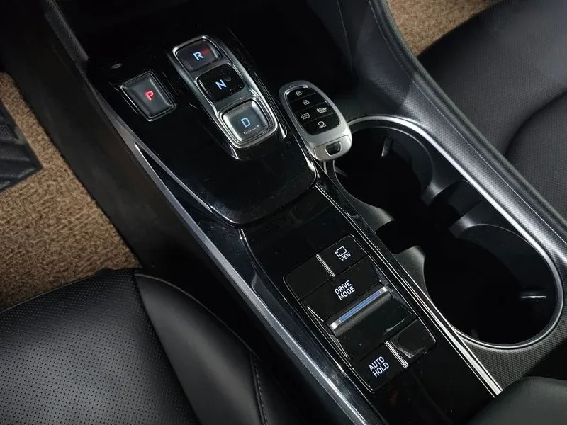 Hyundai Sonata 2.0 LPG - САМО 30% АВАНС, снимка 17 - Автомобили и джипове - 56562863