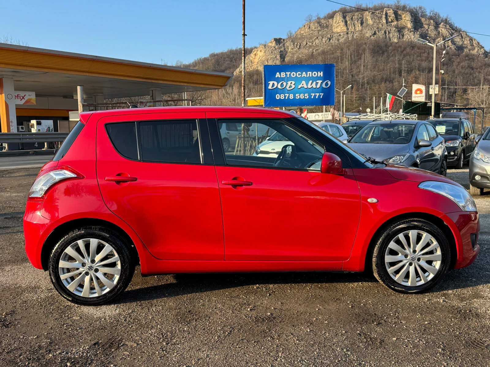 Suzuki Swift 1.2i-94к.с-EURO 5B - изображение 8