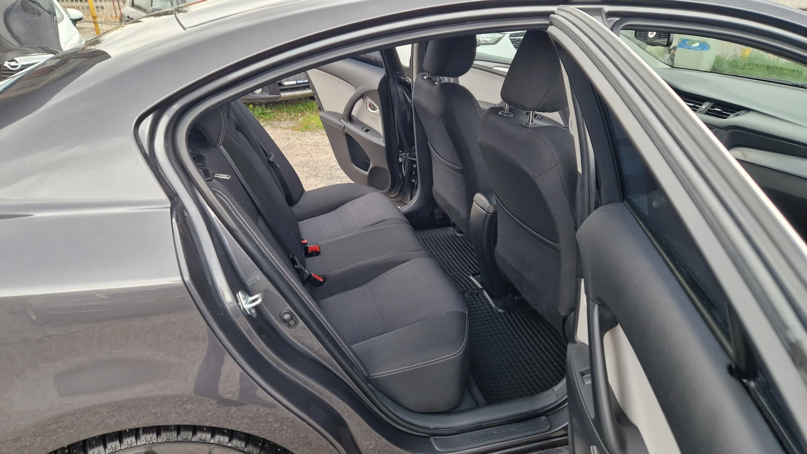 Toyota Avensis 2.0 D-4D EUR.6 | Mobile.bg   13