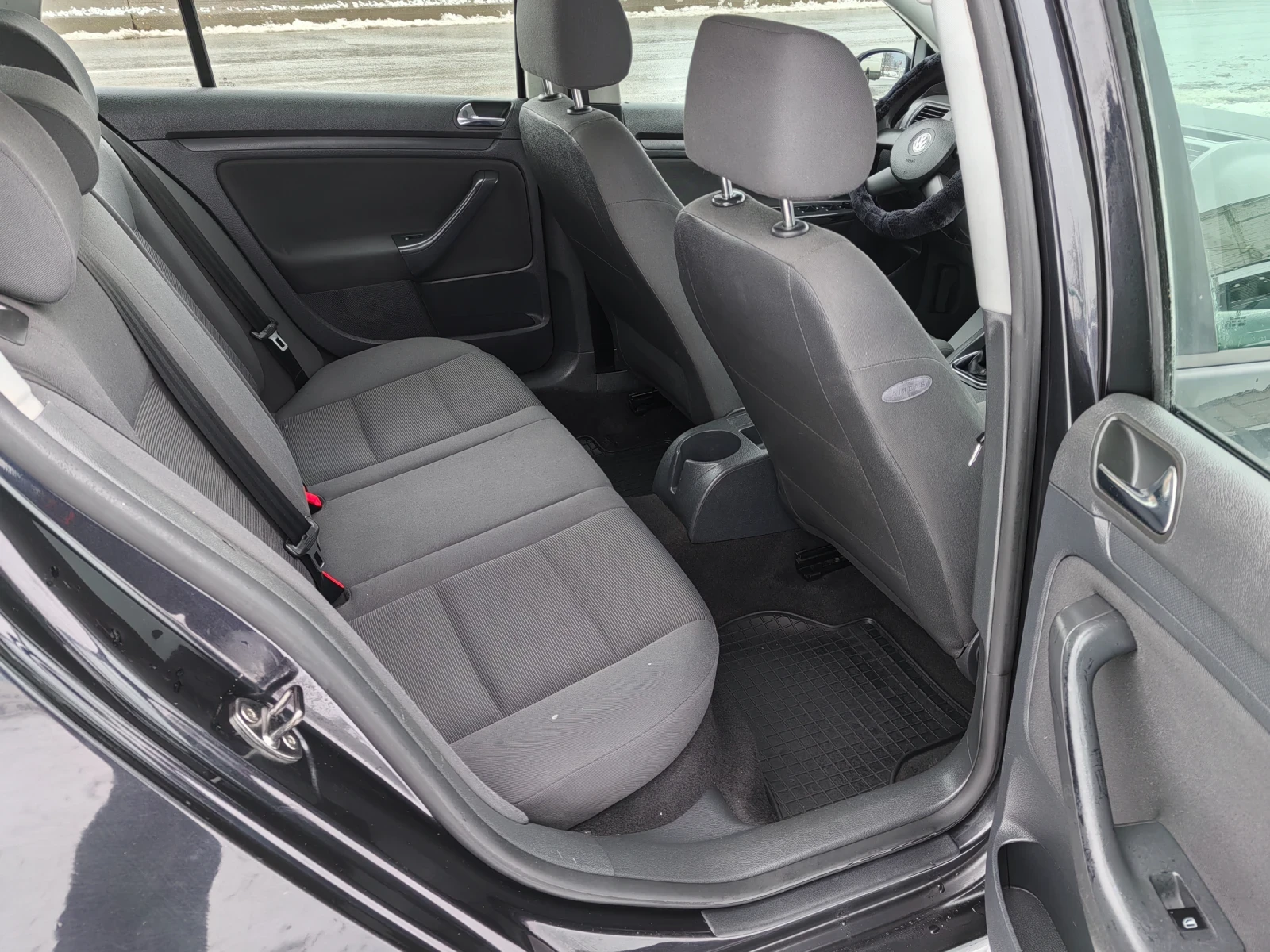 VW Golf 2.0sdi 75ps Navi - изображение 10