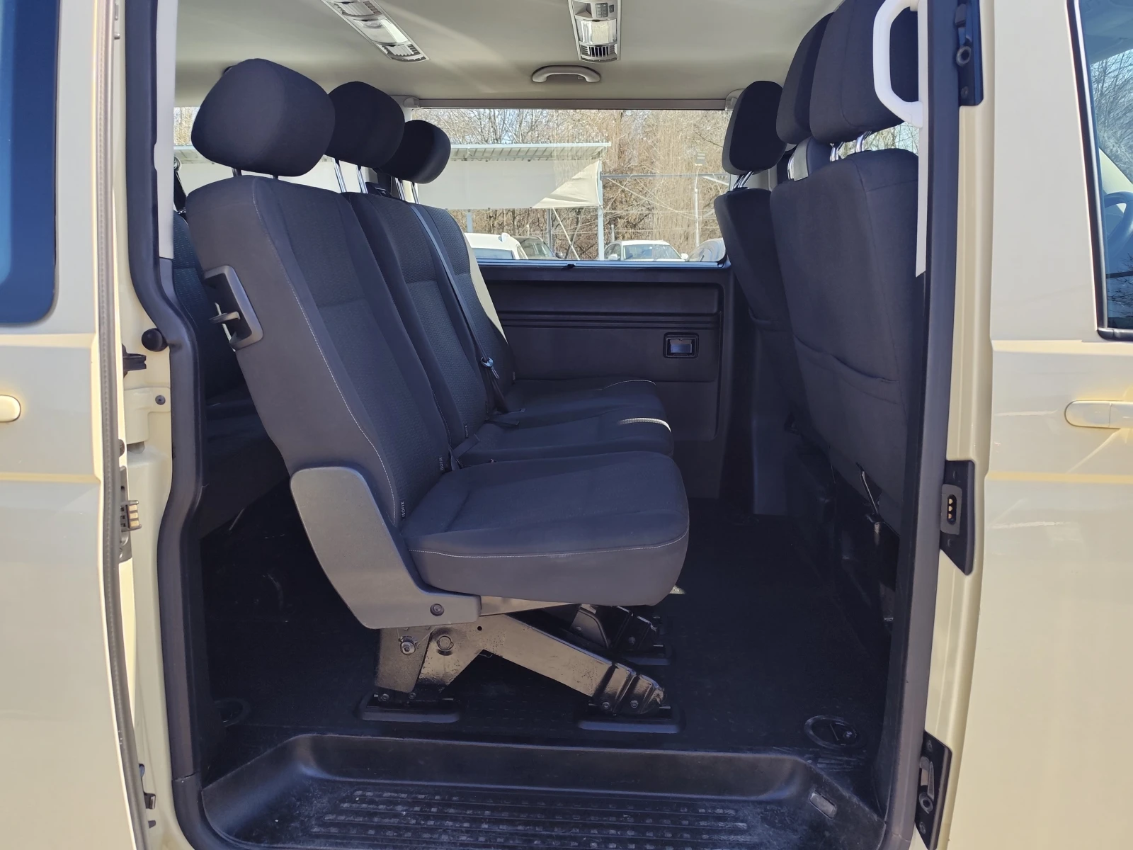 VW Multivan 2.0TDi-150k.4MOTION* 9 MECTA* EURO6B* ���-������� | Mobile.bg � ����������� 10