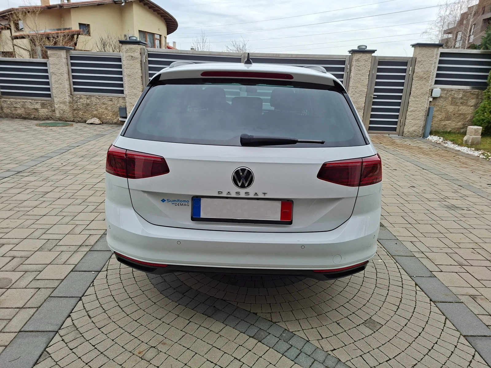 VW Passat Facelift DSG7 Business Premium , снимка 6 - Автомобили и джипове - 54120522