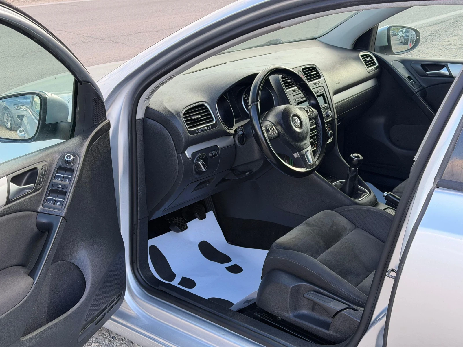 VW Golf 2.0TDI 110k.s 6s.k HIGHLINE | Mobile.bg � ����������� 9