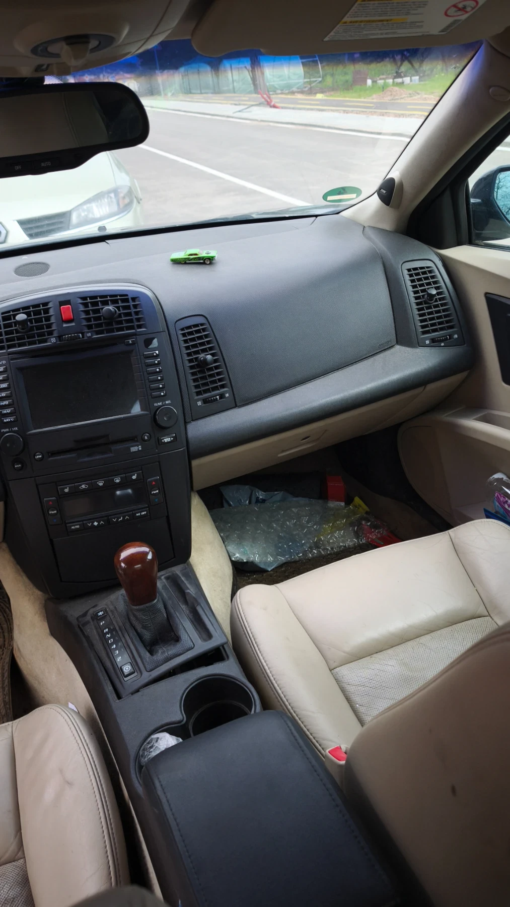 Cadillac Cts, снимка 4 - Автомобили и джипове - 54589972