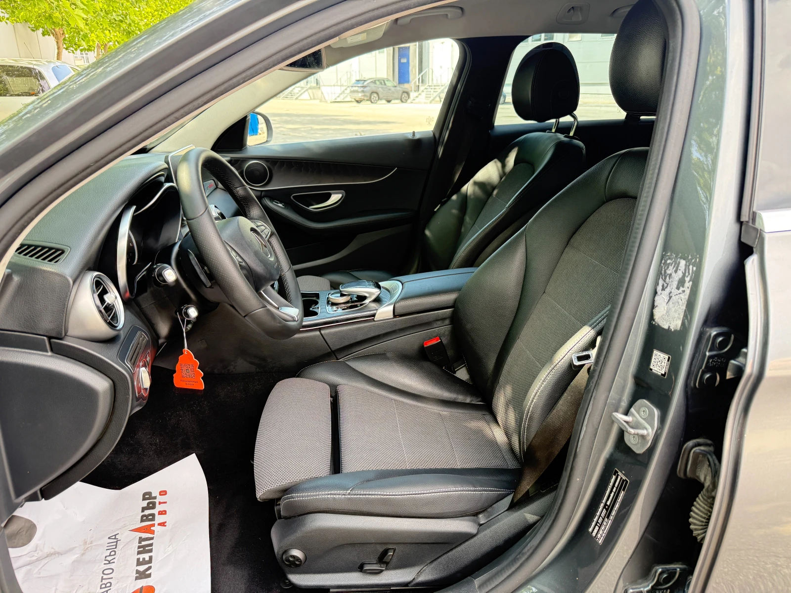Mercedes-Benz C 220 2.2d 170 к.с./4matic/ГАРАНЦИЯ, снимка 9 - Автомобили и джипове - 54877872