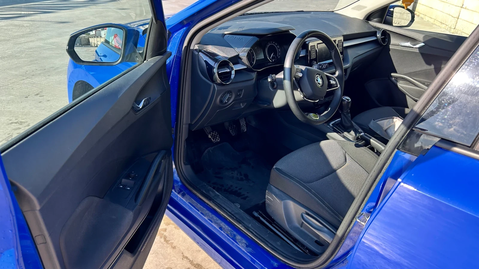 Skoda Fabia, снимка 6 - Автомобили и джипове - 54944169