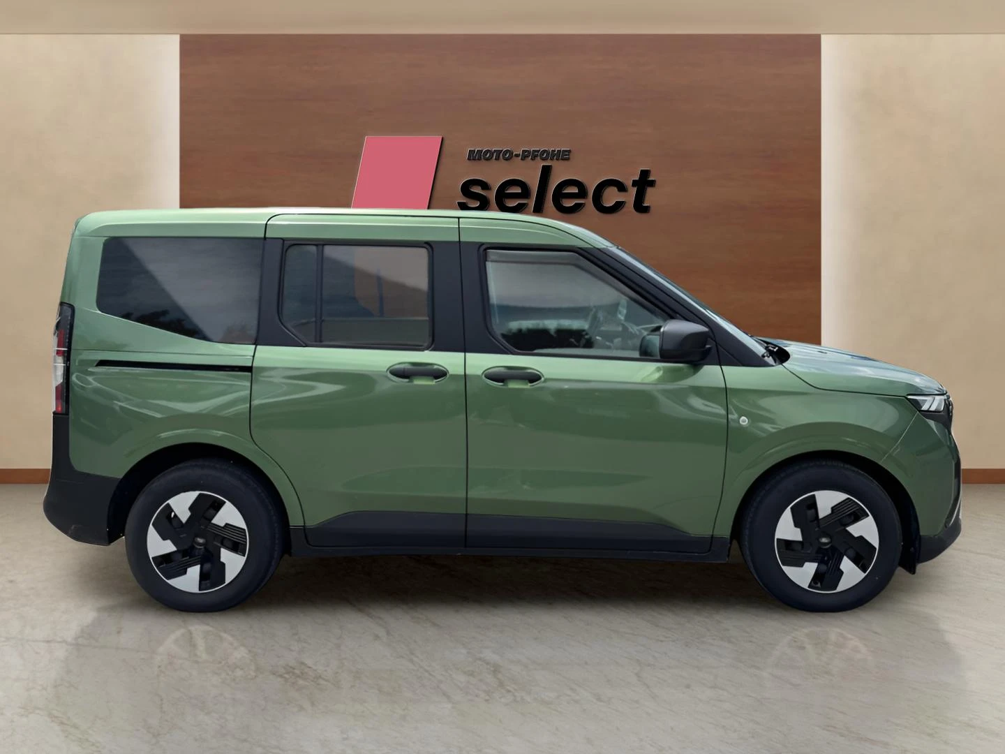 Ford Courier 46 kWh, снимка 4 - Автомобили и джипове - 55138886