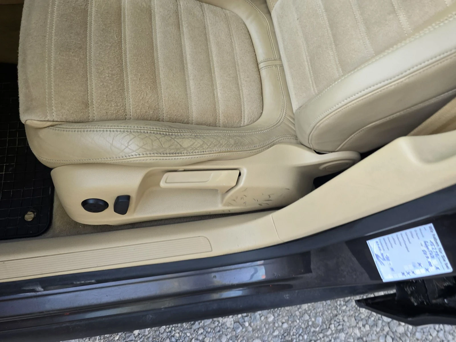 VW Passat 2.0TDI HI-LINE SEDAN , снимка 13 - Автомобили и джипове - 55631008