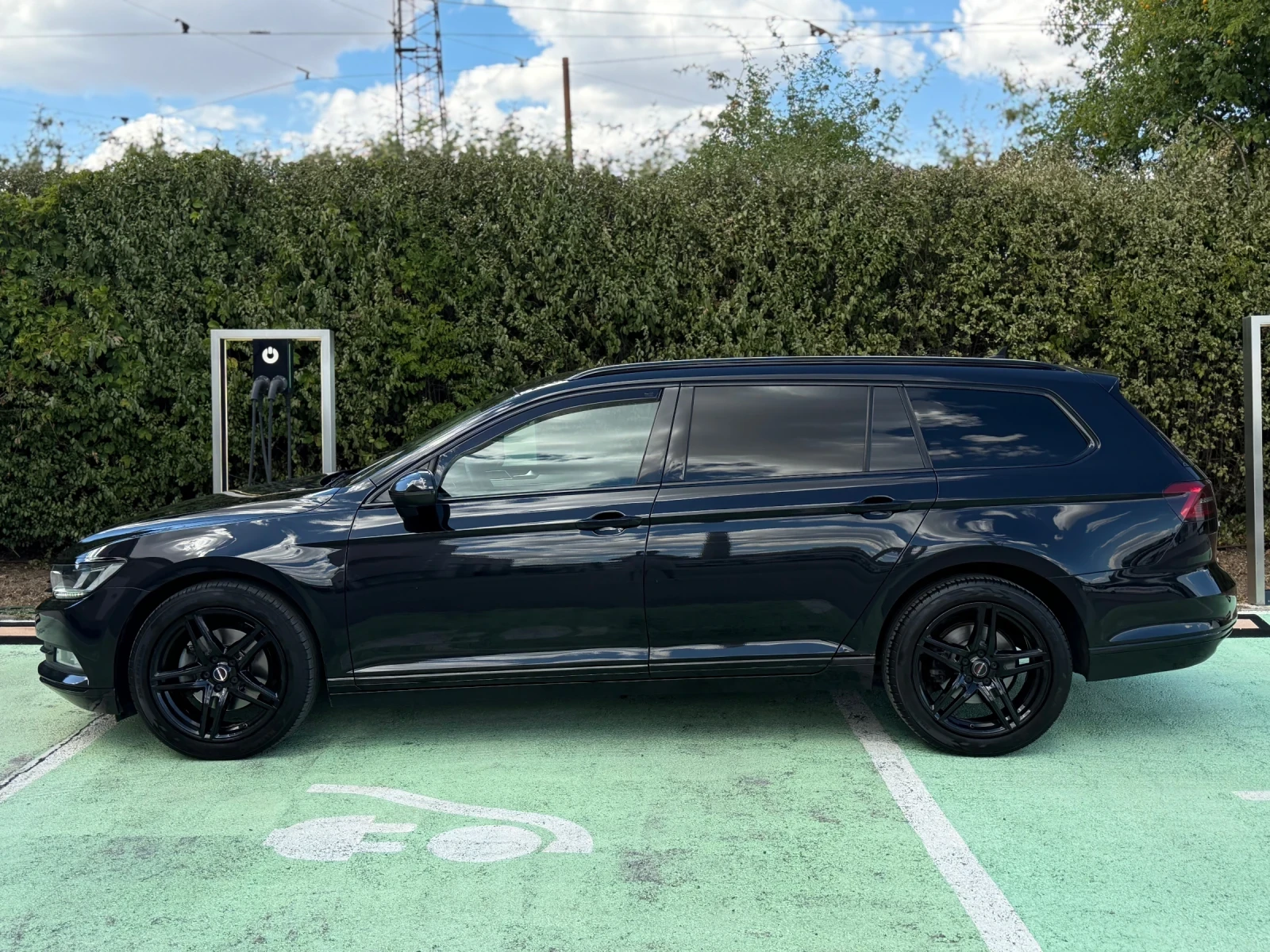 VW Passat 2.0TDI/150к.с/СЕРВИЗНА ИСТОРИЯ, снимка 3 - Автомобили и джипове - 56033570