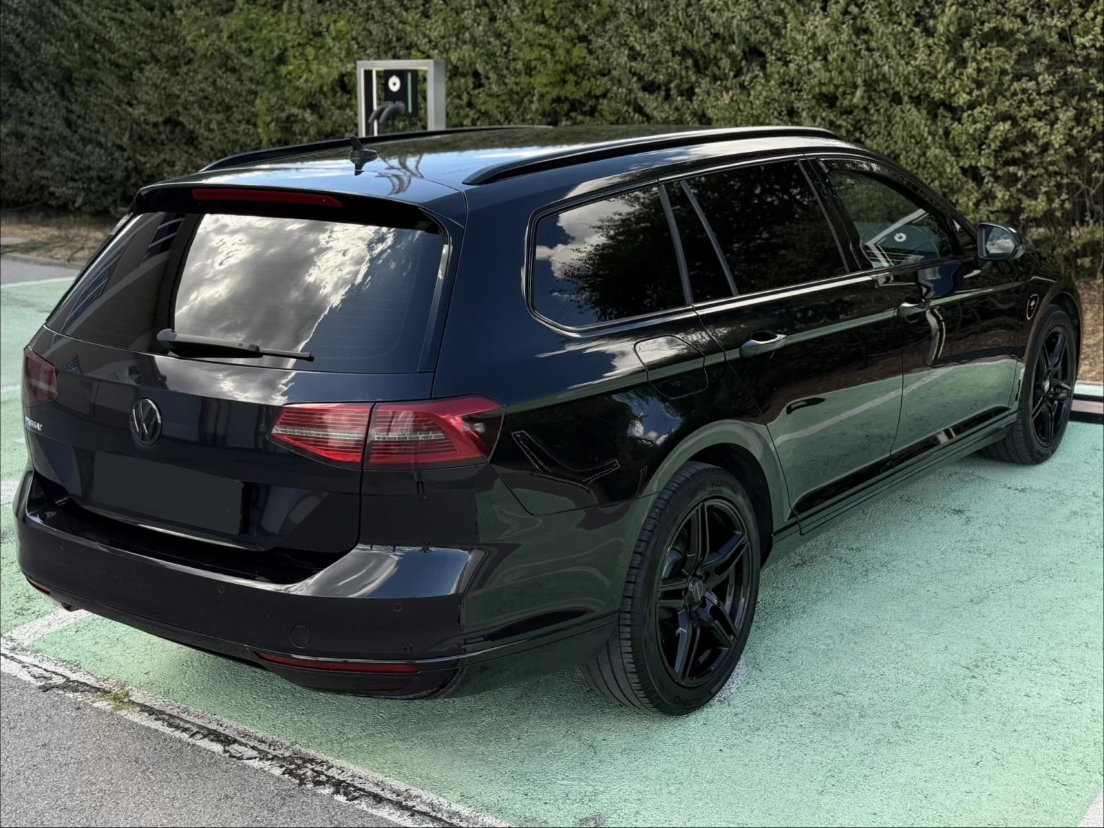 VW Passat 2.0TDI/150к.с/СЕРВИЗНА ИСТОРИЯ, снимка 4 - Автомобили и джипове - 56033570