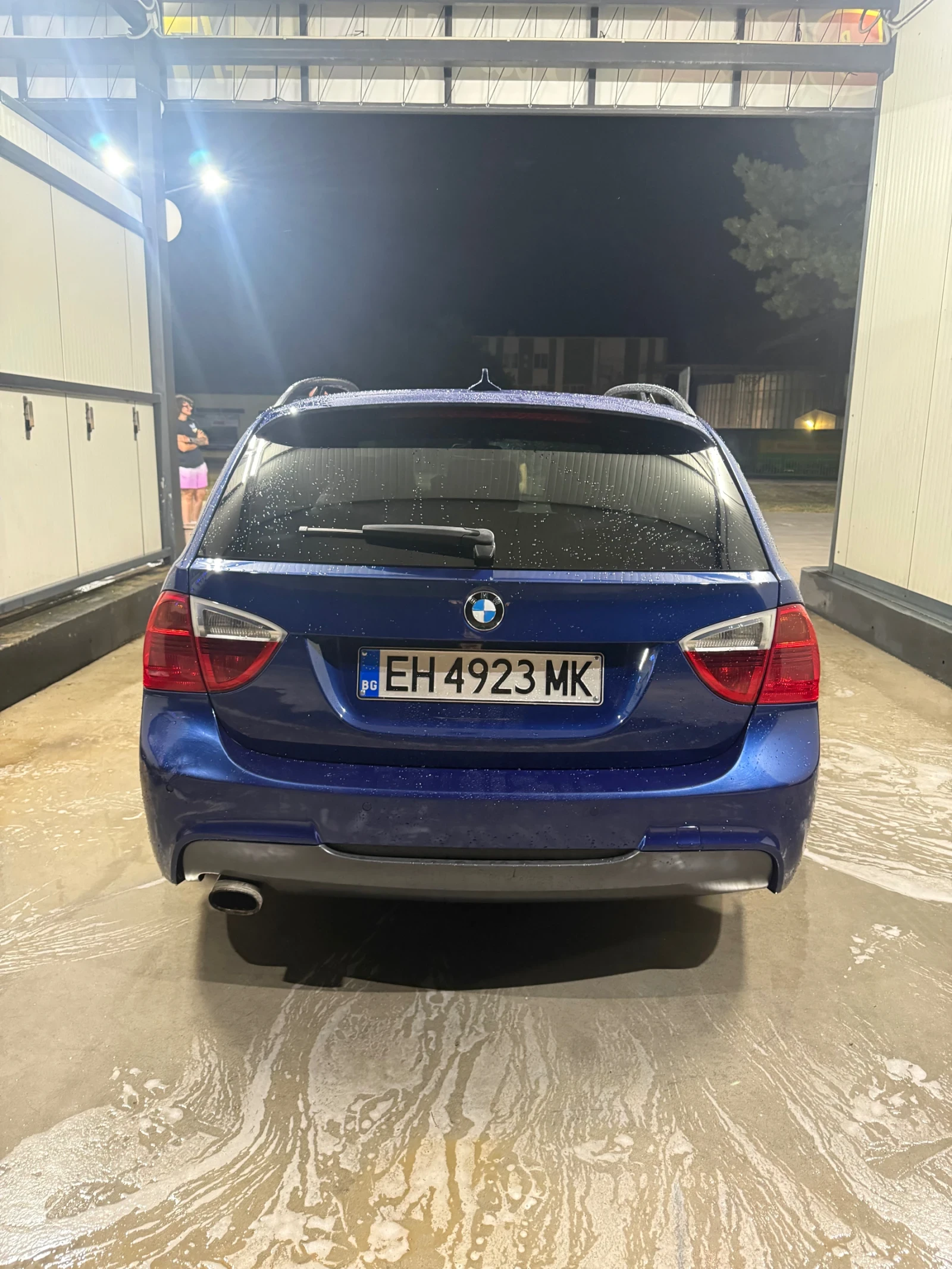 BMW 320, снимка 3 - Автомобили и джипове - 56076096
