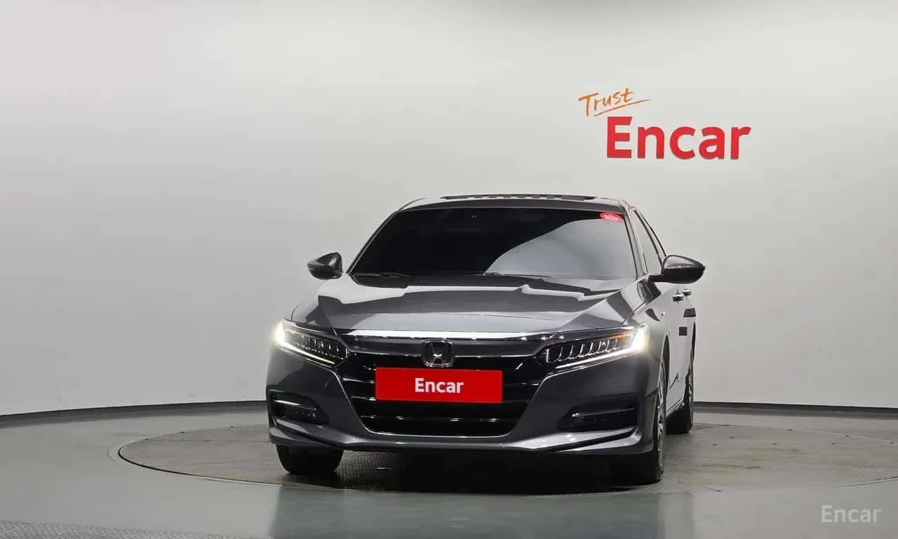 Honda Accord * 2.0 Hybrid EX L * , снимка 3 - Автомобили и джипове - 56310513