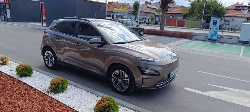 Hyundai Kona 64KW 2023г. 26000 КМ.-ГАРАНЦИЯ, снимка 10 - Автомобили и джипове - 47432354