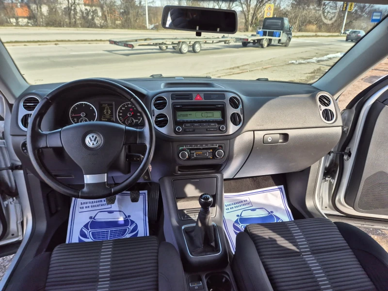 VW Tiguan 2.0 TDI 4x4, снимка 12 - Автомобили и джипове - 49243652