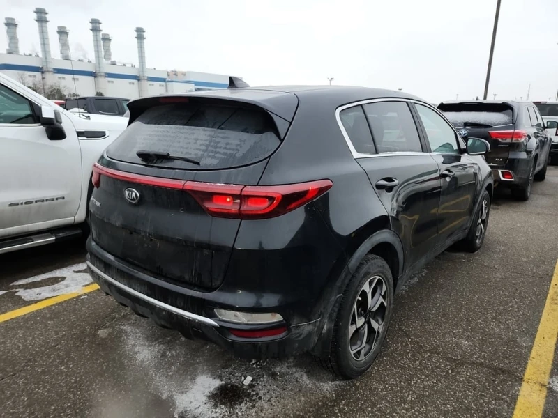 Kia Sportage * LX * CARFAX * ЦЕНА ДО БГ, снимка 3 - Автомобили и джипове - 52877977