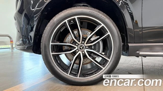 Mercedes-Benz GLS580, снимка 5 - Автомобили и джипове - 56077599