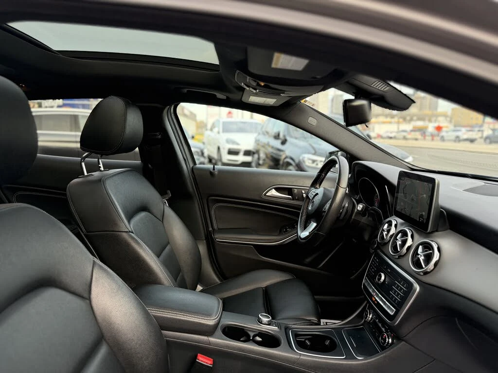 Mercedes-Benz GLA 250 4MATIC AMG* PANO* * AMBIENT* BLINDSPOT*  | Mobile.bg   16