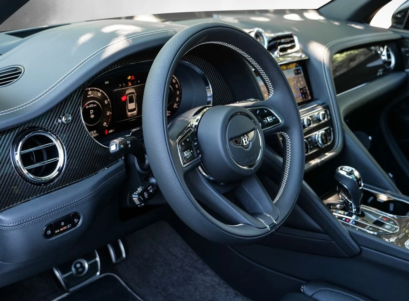 Bentley Bentayga S / V8 / CARBON / NAIM / HUD / 360 / PANO, снимка 10 - Автомобили и джипове - 55950074