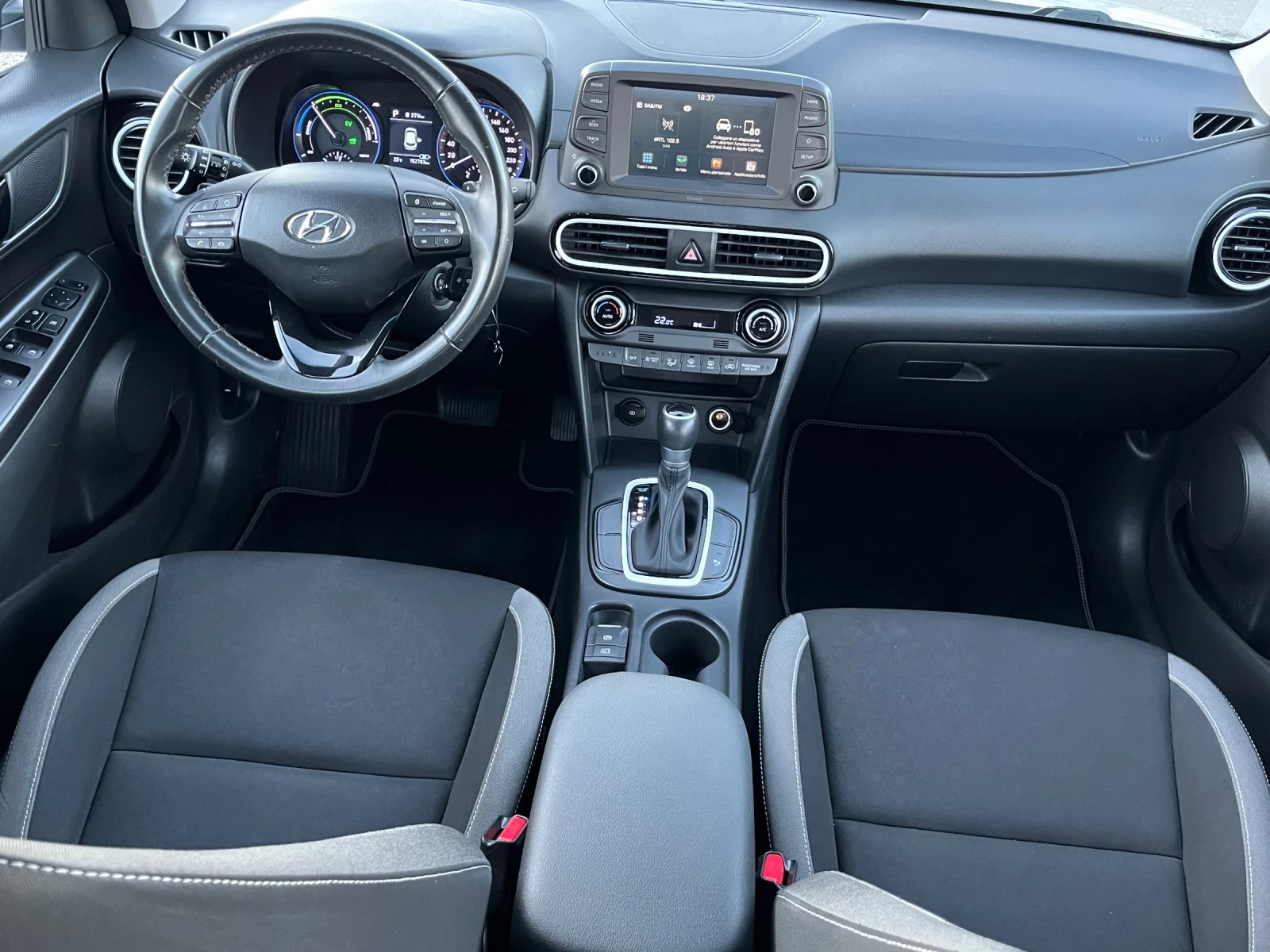 Hyundai Kona 1.6 Hibrid.Като нова.Собствен лизинг!!!, снимка 14 - Автомобили и джипове - 55954549