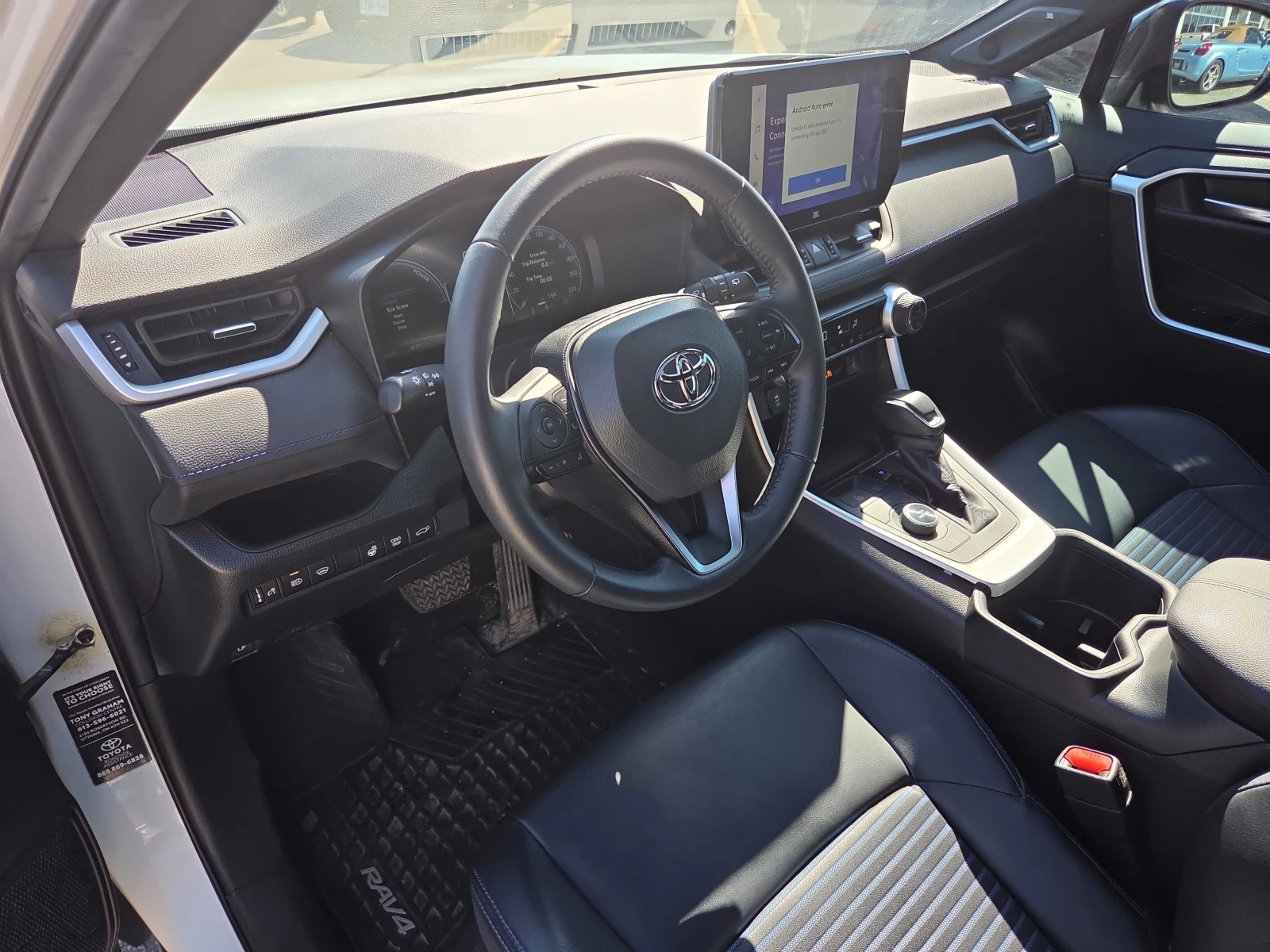 Toyota Rav4 Hybrid XSE | CARFAX | ПРЕДСТАВИТЕЛСТВО НА TOYOTA, снимка 7 - Автомобили и джипове - 56140788