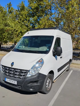 ������ Renault Master