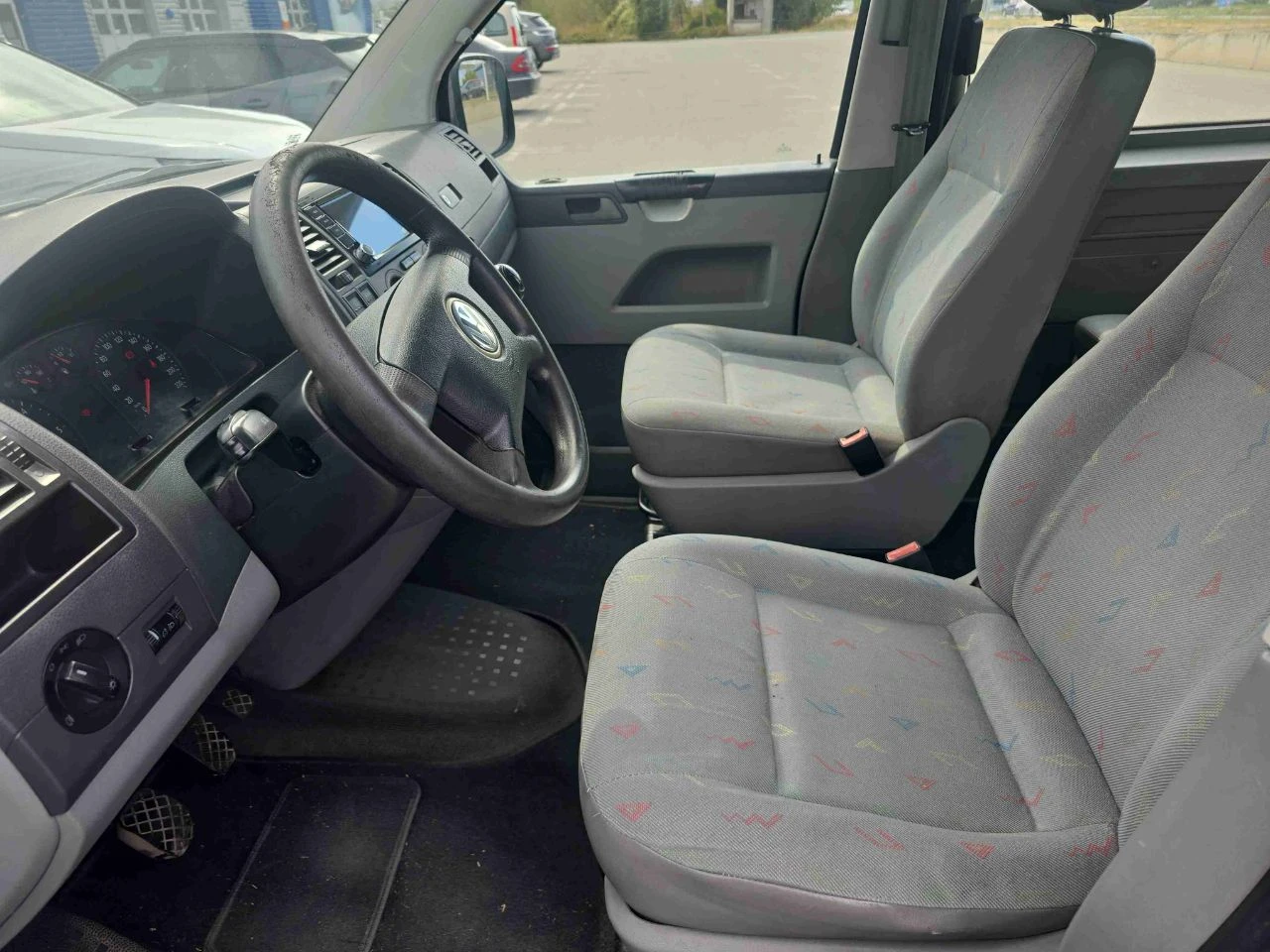 VW T5 2.5TDI LONG 5+ 1, снимка 11 - Бусове и автобуси - 56163924