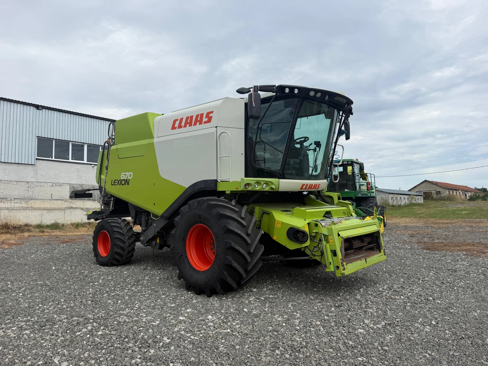 Комбайн Claas LEXION 670 MONTANA 4x4 + CLAAS VARIO 750 ЛИЗИНГ