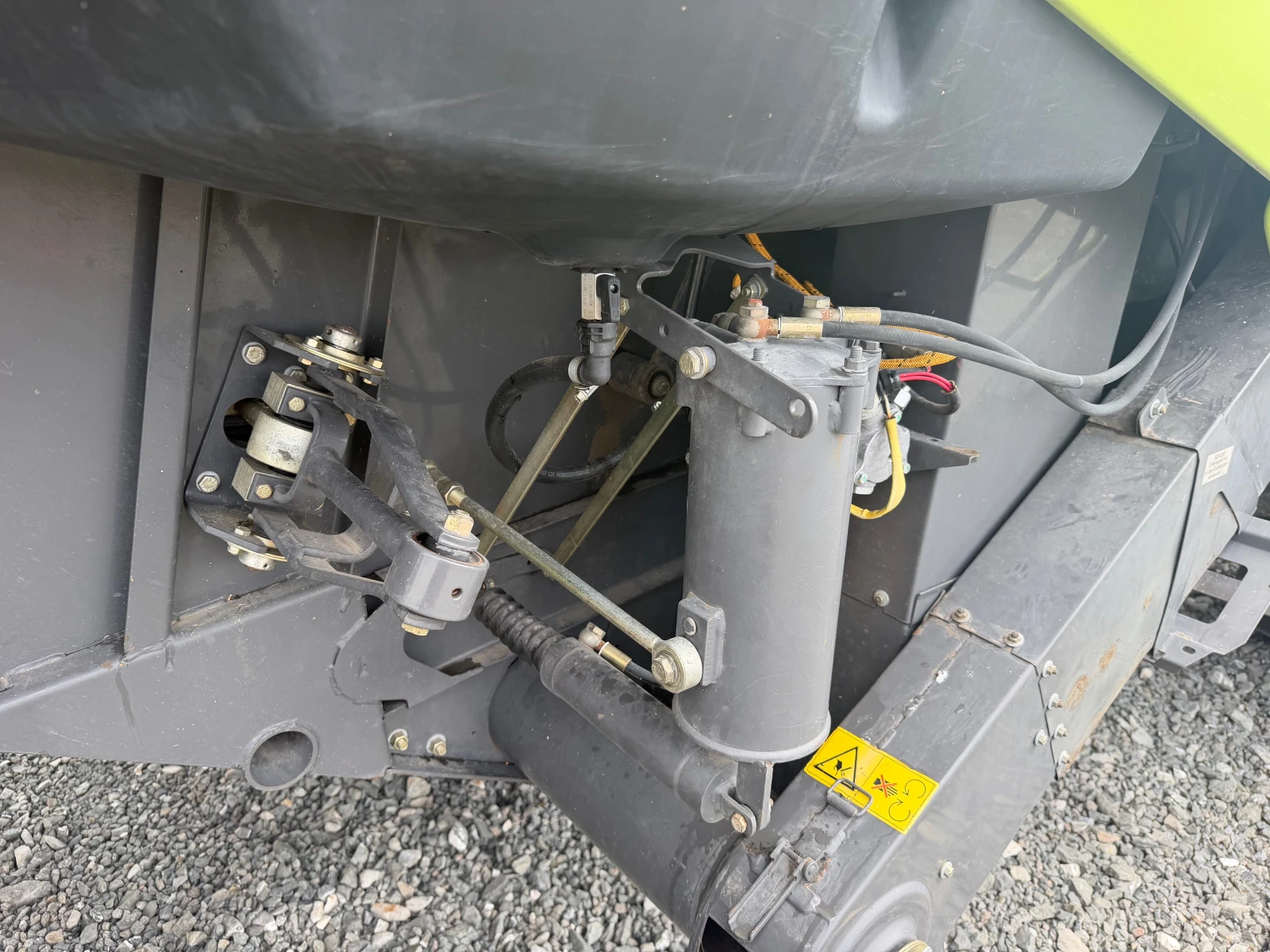 ������� Claas LEXION 670 MONTANA 4x4 + CLAAS VARIO 750 ������ | Mobile.bg � ����������� 8