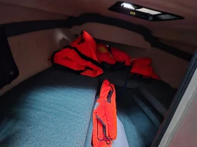 Лодка Bayliner Bayliner Capri 1802, снимка 9