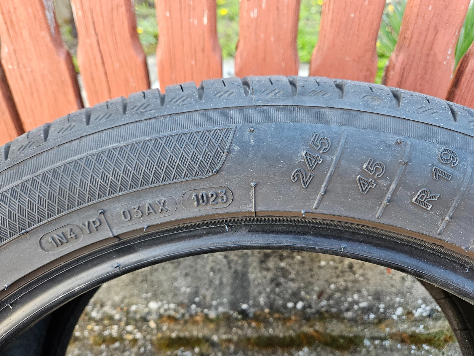 ���� 245/45R19 | Mobile.bg � ����������� 4