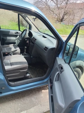 Ford Tourneo Connect 5 местен.втория ред се откачат седалките - 2500 € / 4889.57 лв. - 38322724 2